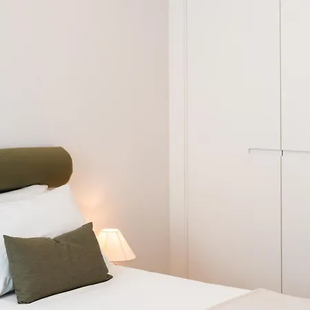 The Haus Santa Barbara I Lisbon